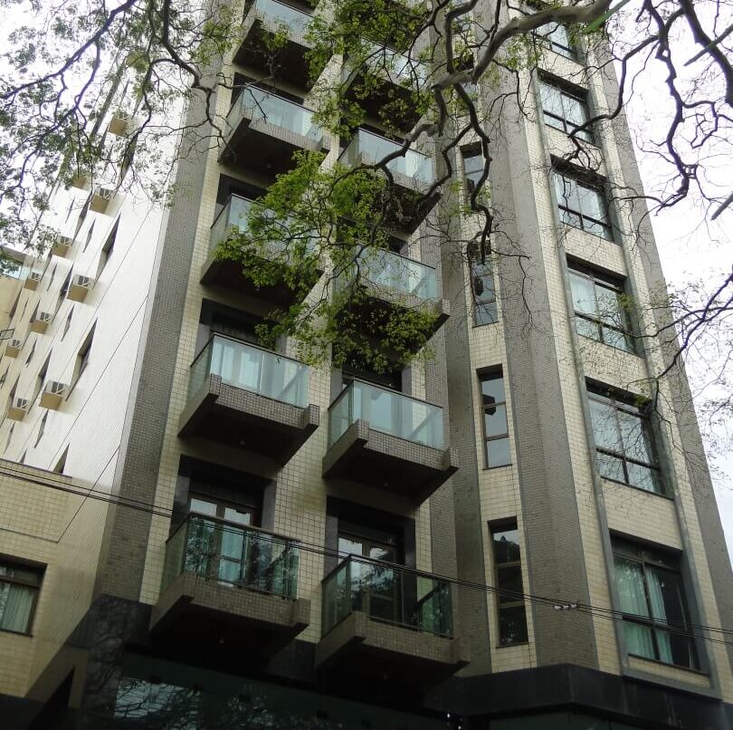 serema-palace-hotel-sobre-01